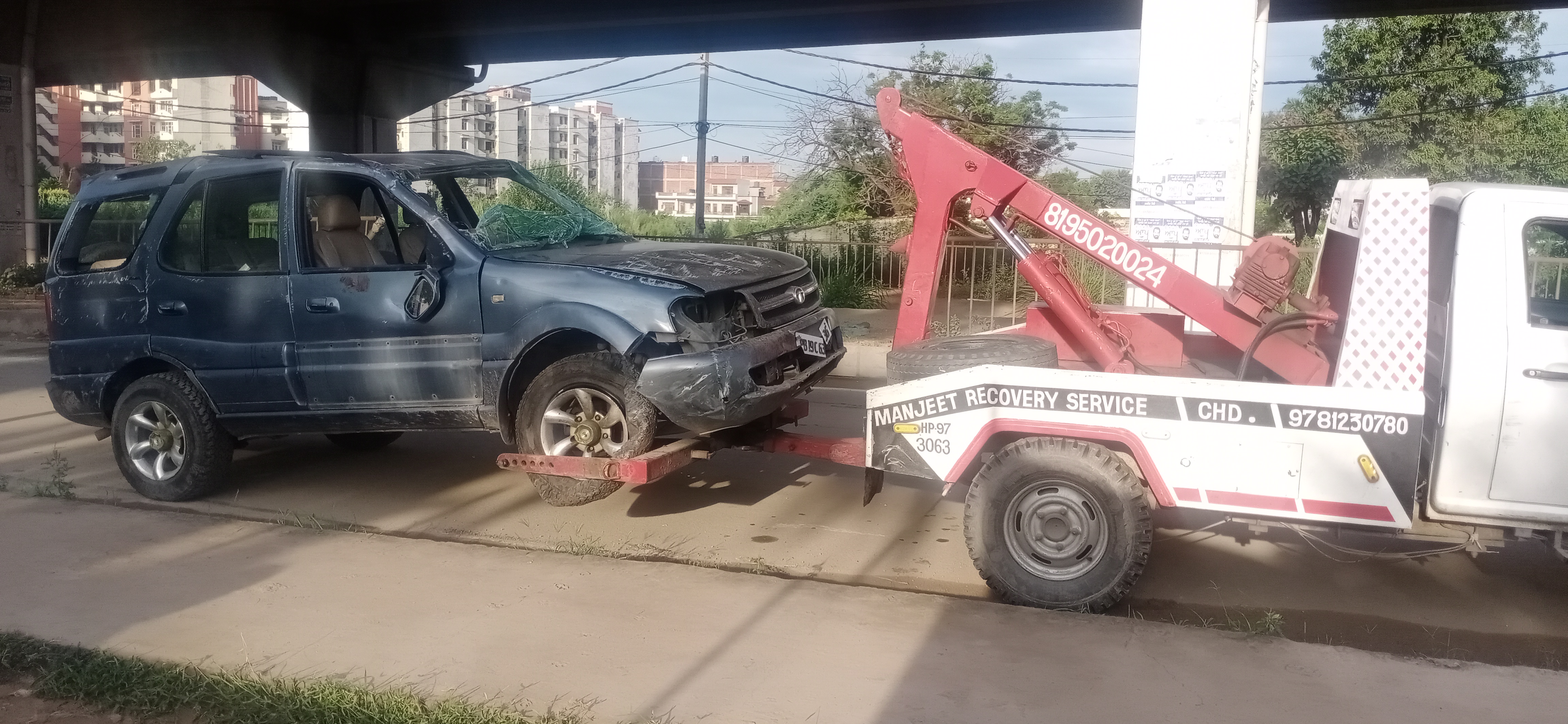 Car Towing Service In Panchkula  | Manjeet Towing Services | Best Car Towing Service In Panchkula, 7 Top Car Towing Service In Panchkula, 24 Hour Car Towing Service In Panchkula, Car Towing Service near me, Car Towing Service  - GL80301